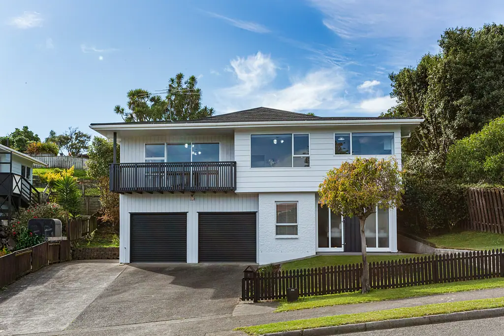 5 Romesdale Road, Papakowhai, Porirua, Wellington
