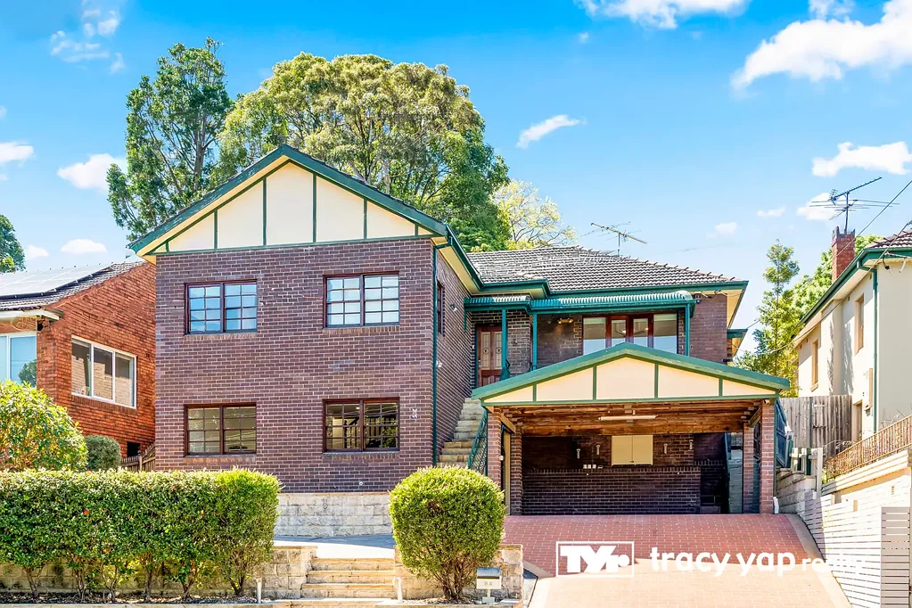 84 East Parade, Denistone, NSW 2114