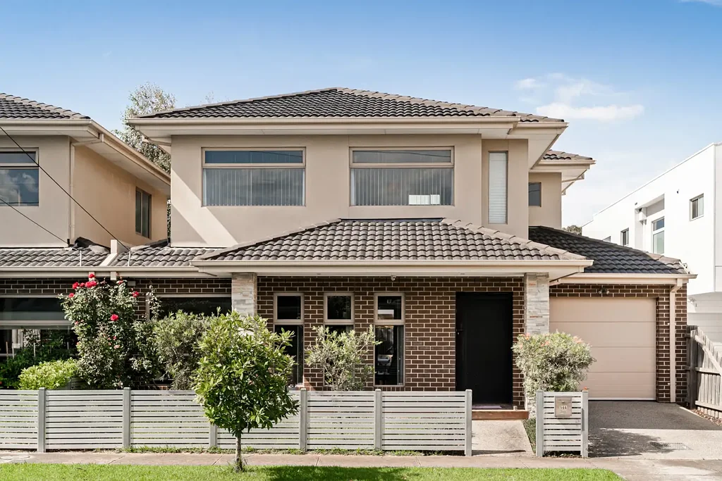Altona North 3ਬੈੱਡਰੂਮ Contemporary Living in a Prime Altona North Position