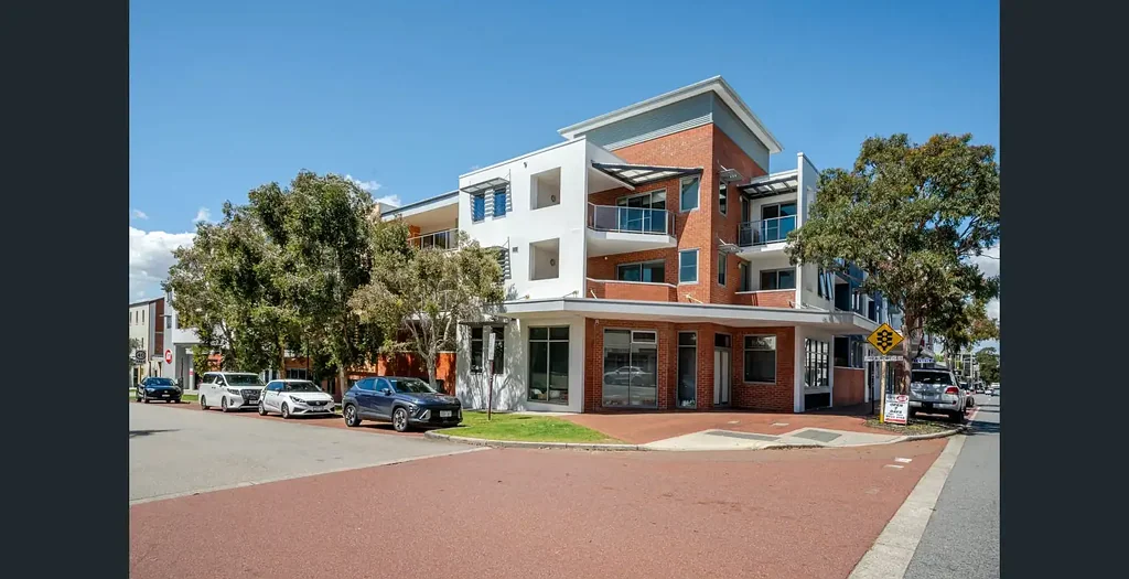 Perth 2房  City Living Made Easy - Furnished Apartment with Gym