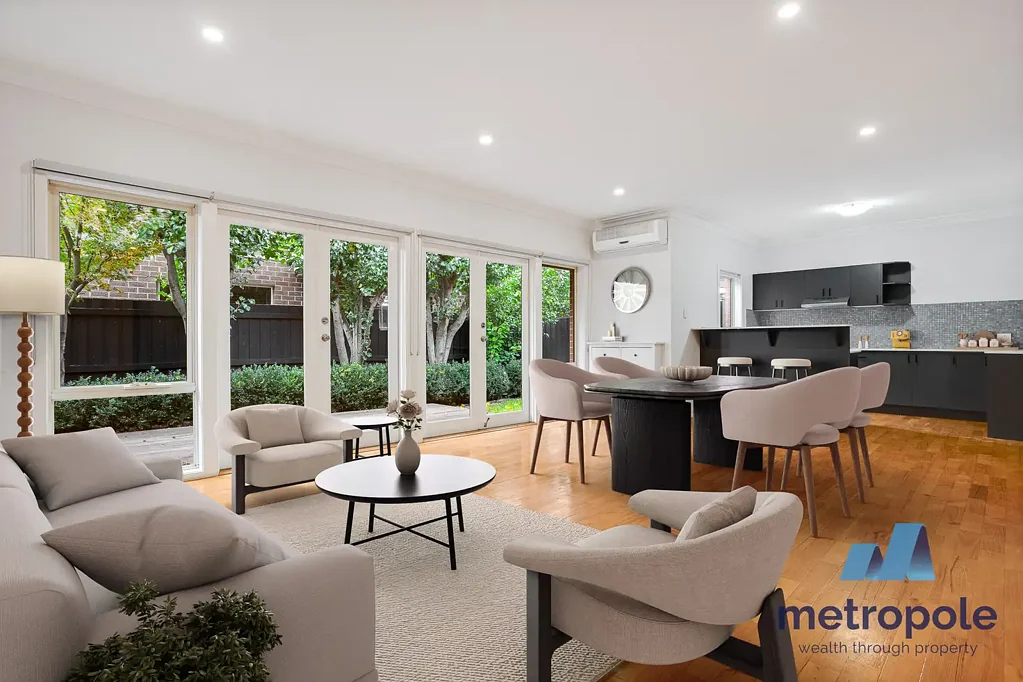 IMPECCABLY MAINTAINED AND BEAUTIFULLY PRESENTED