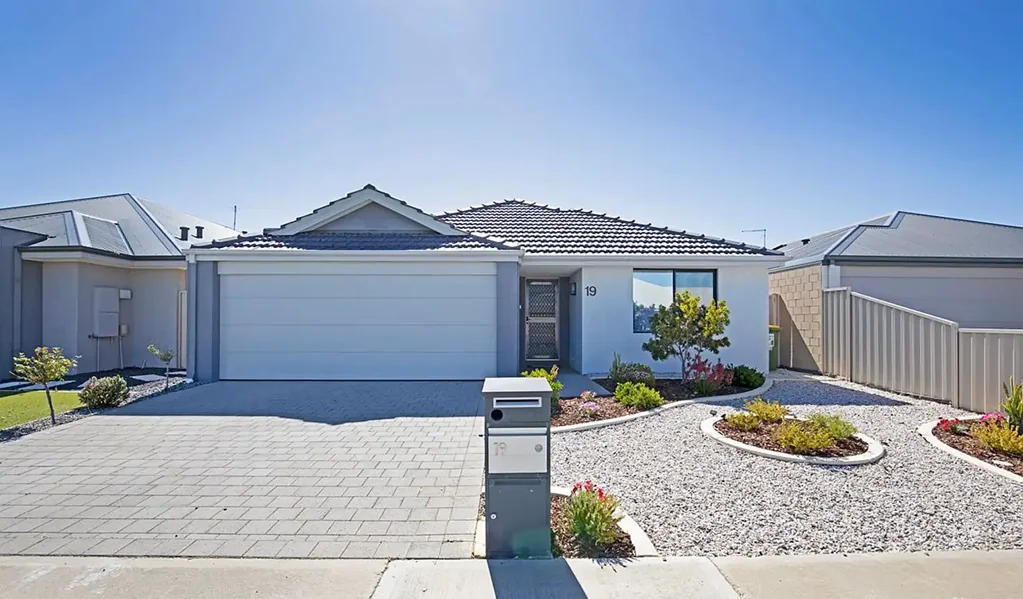 Meadow Springs 4Habitaciones The Ideal First Step into Meadow Springs — 19 Kendale Way