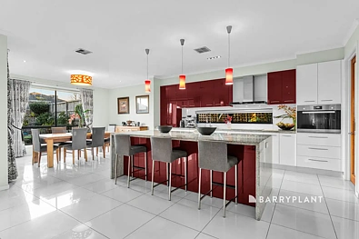19 Sunview Place, Berwick, VIC 3806, 5 chambres, 3 salles de bain, House