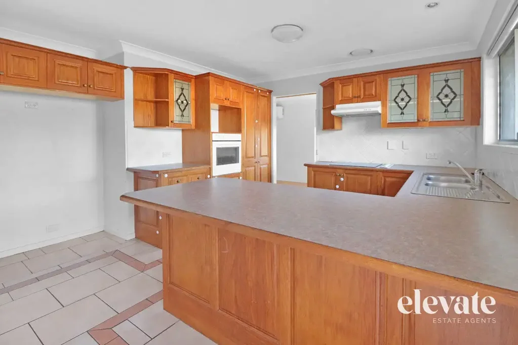 Freshly Updated Home in a Family-Friendly Pocket of Bray Park