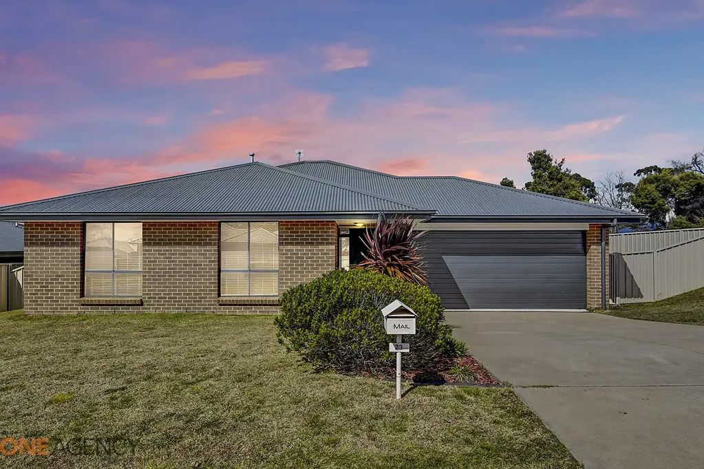 23 Glasson Drive, Orange, NSW 2800