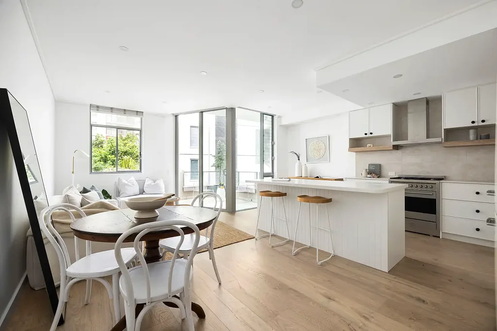 Bondi Junction 3Kwarto Designer House-Like Apartment With Double Garaging