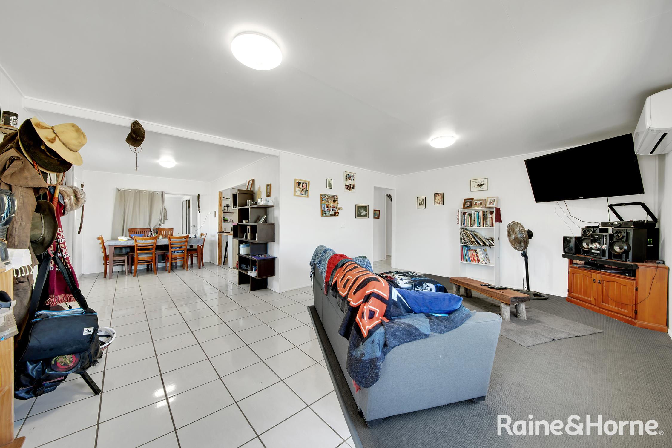 14 BALFOUR ST, MOUNT LARCOM QLD 4695, 0 phòng ngủ, 0 phòng tắm, House