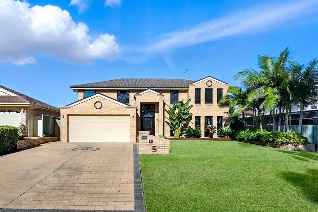 Glenmore Park 4chambre Exceptional family living in the heart of Blue Hills