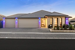 27 Madeira Turn, Byford