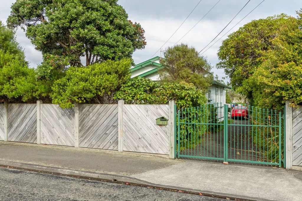 33 Whites Line West, Woburn, Lower Hutt, Wellington