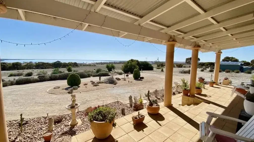 121 Ab Smith Road, Streaky Bay, SA 5680