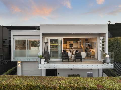 Mount Eden 3部屋 Elevate Your Living - Concrete Contemporary Home