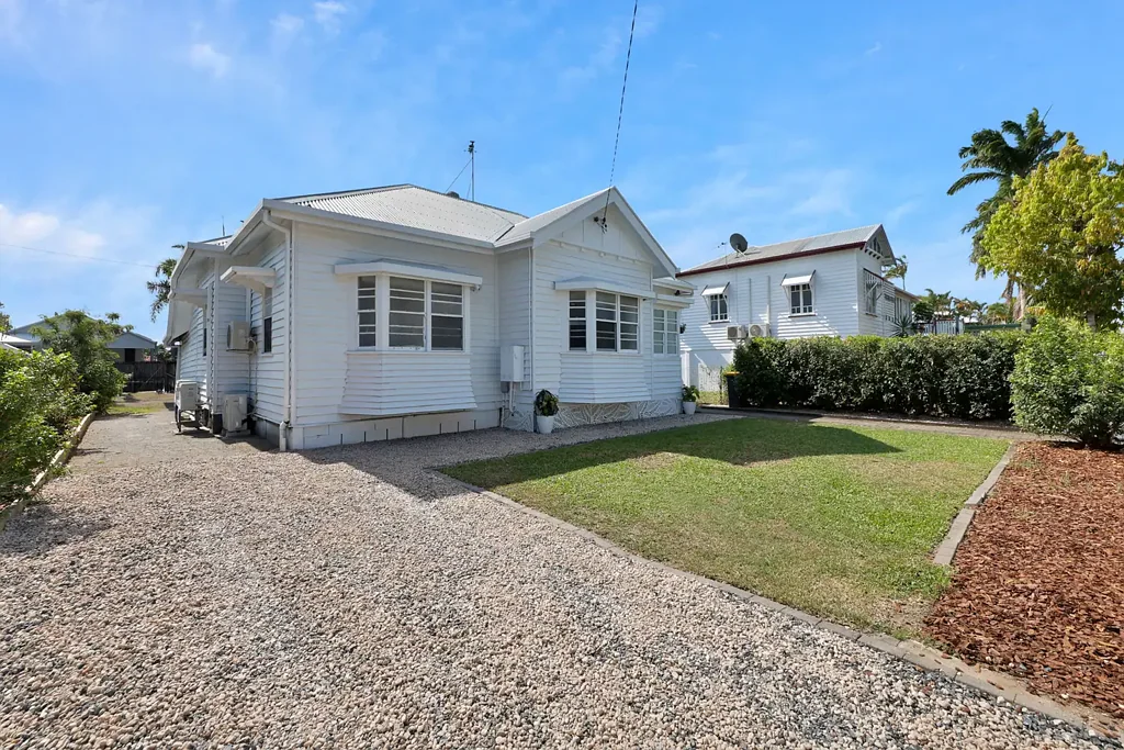 14 Forth Street, South Mackay, QLD 4740
