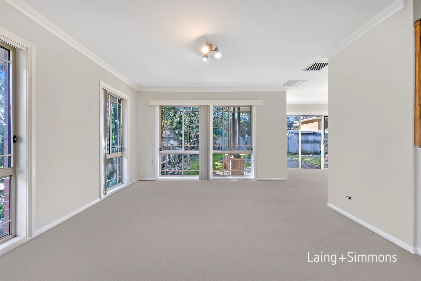 12 NICHOLSON AV, THORNLEIGH NSW 2120, 0 rūma, 0 rūma horoi, House