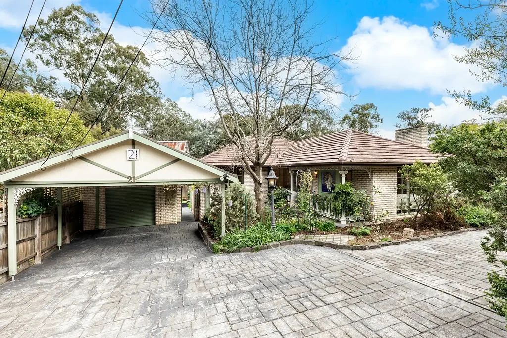 21 Davies Drive, Eltham, VIC 3095