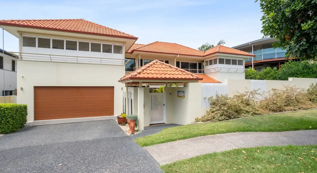 Sawtell 4 Bedroom LUXURY COASTAL LIVING