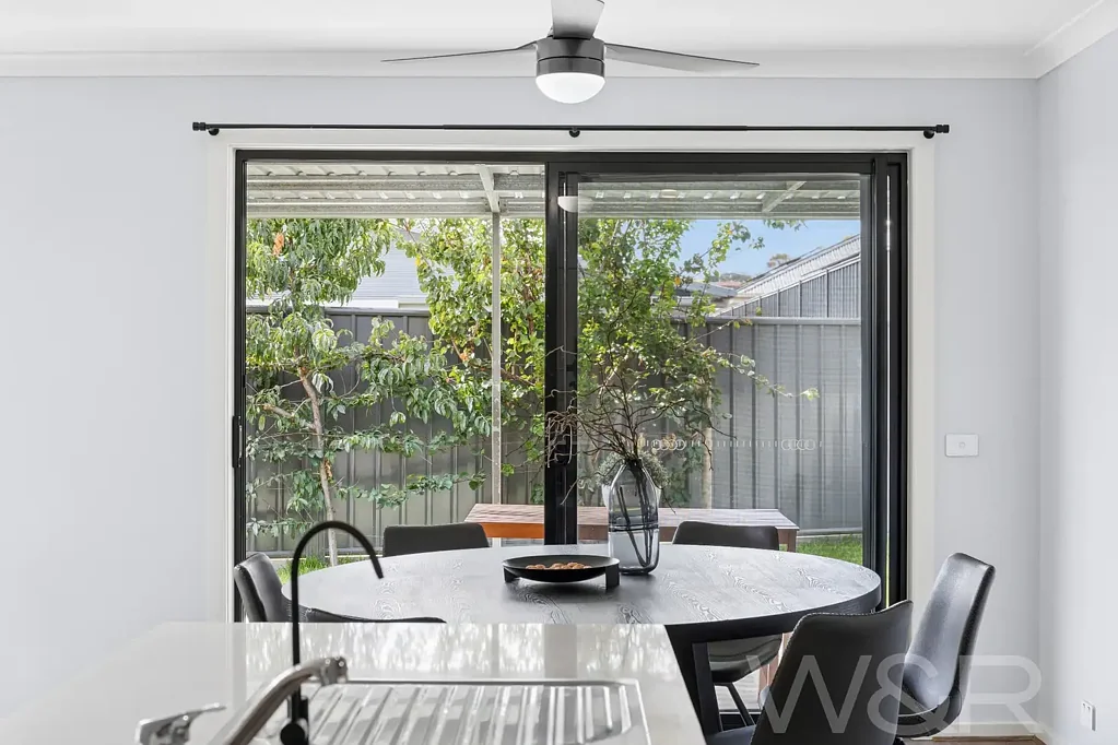 18 Emperor Way, Onkaparinga Heights, SA 5163