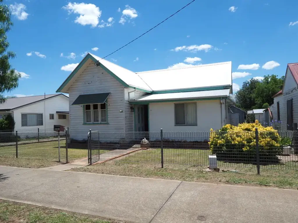 Bingara 3غرفة نوم Cottage close to Town