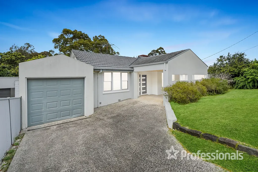 Glen Waverley 4 Bedroom Tranquil Family Oasis with Natural Light, Expansive Yard & Prime Location