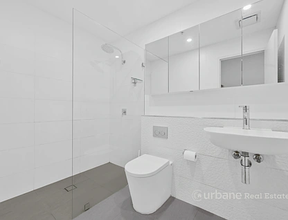 B202/35 Rawson Street, Auburn, Parramatta (Northwest suburbs), 2 침실, 2 욕실, Apartment