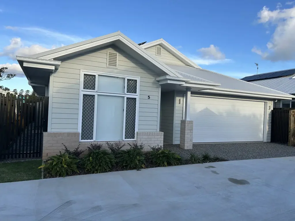 Lot 5/535-539 South Street, Glenvale, QLD 4350