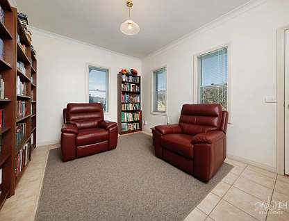 284B BEECHWORTH ROAD, Wodonga, VIC 3690, 3房, 1浴, 城市屋