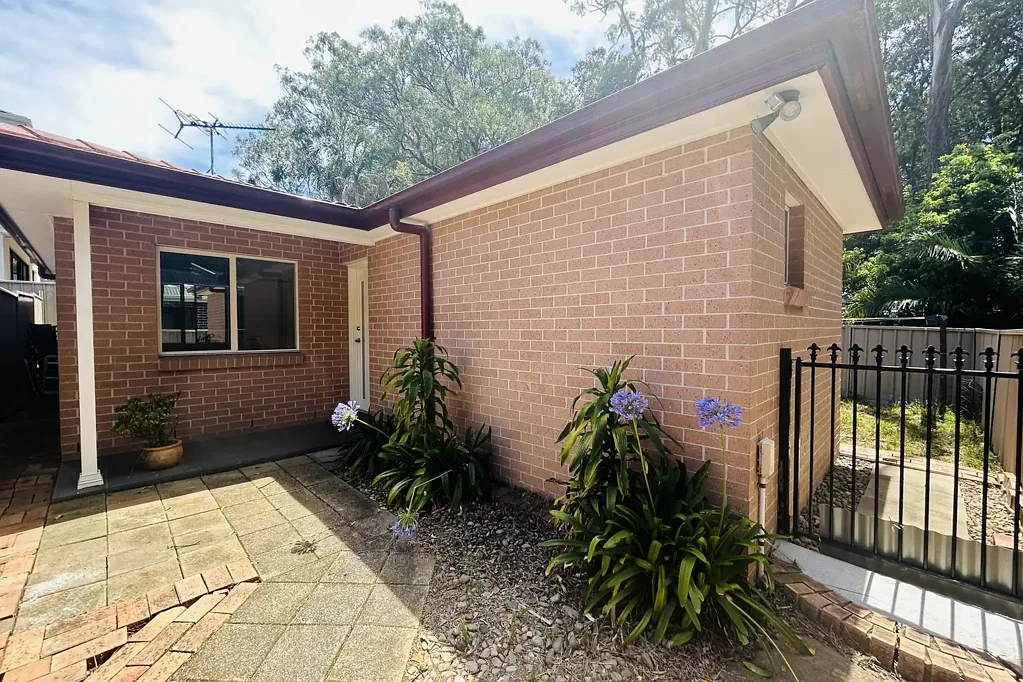 Modern 3-Bedroom Granny Flat | 2 Bathrooms | Walk to North Ryde Metro