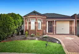 1/3 Hayley Street, Hoppers Crossing