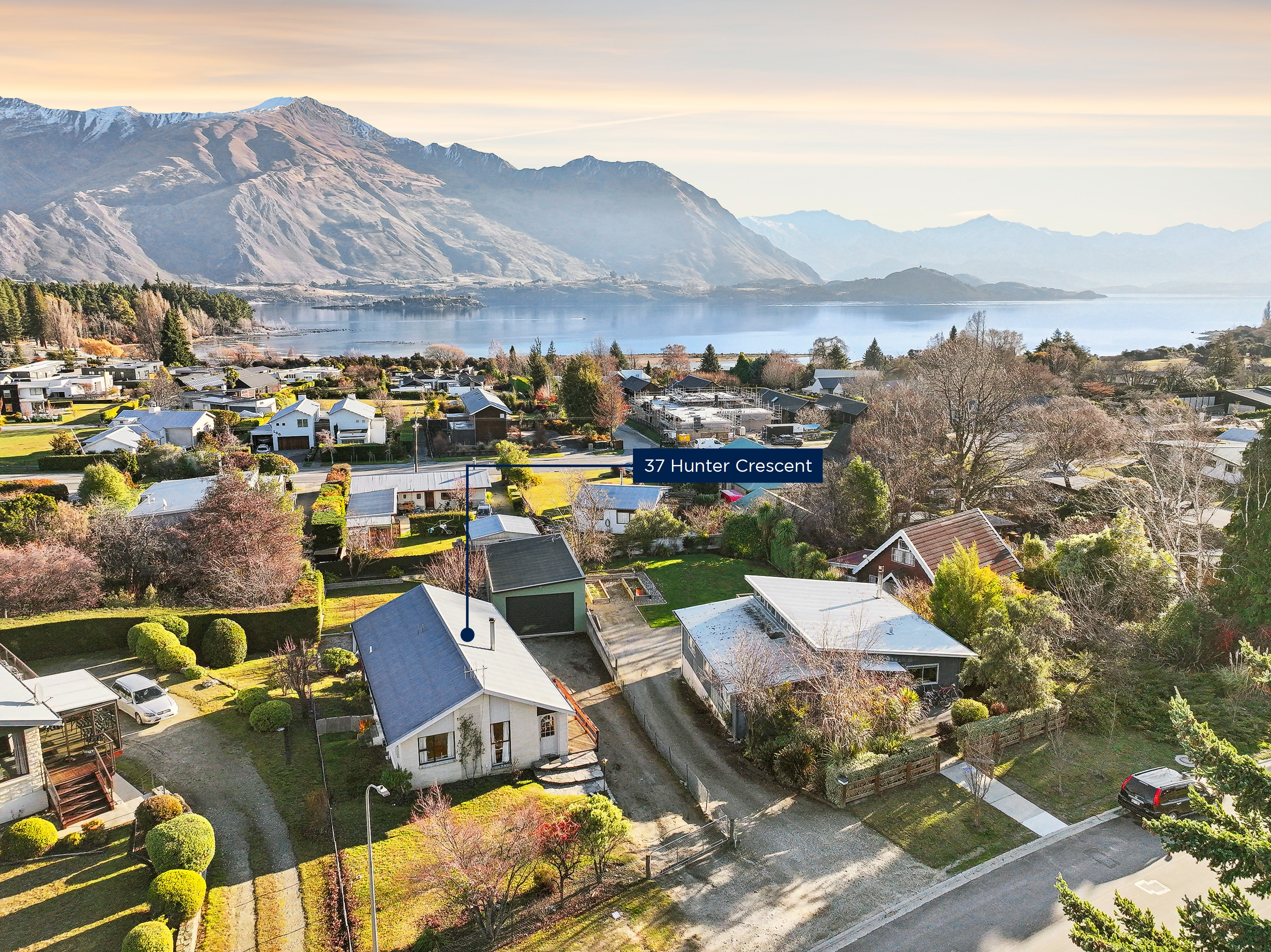 37 Hunter Crescent, Wanaka