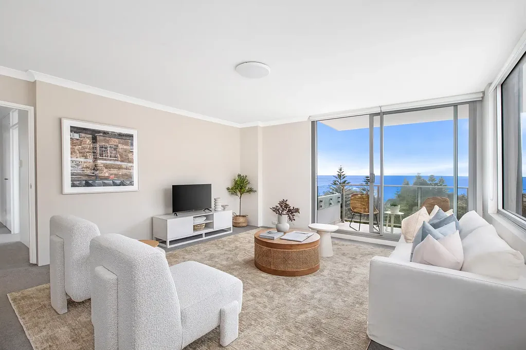 Coogee 3房 海滨瑰宝 三卧公寓 东向海景 Tara大楼 无共用墙 游泳池 步行海滩 咖啡馆云集 停车库 Prime Coastal Position With Ocean Views And Resort-Style Amenities