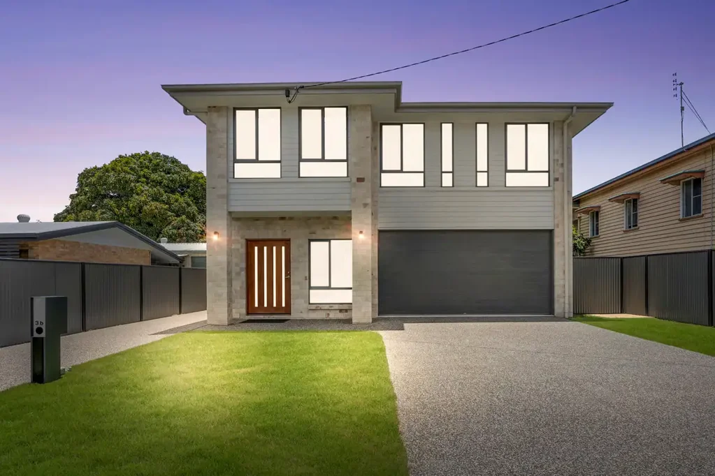 3B Smith Street, Urangan, QLD 4655