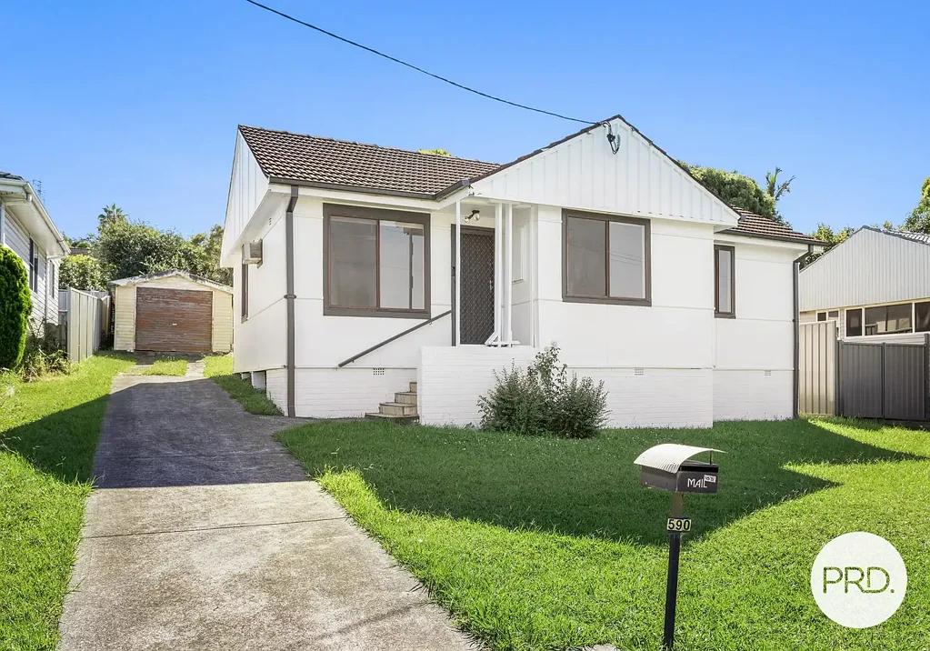 590 Northcliffe Drive, Berkeley, NSW 2506