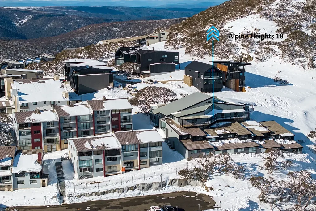 18 Alpine Heights, Harrietville, VIC 3741