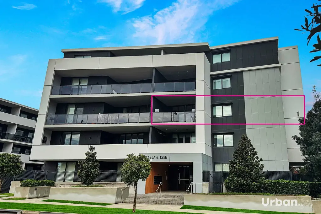 Perfectly Positioned 3 Bedroom Apartment!