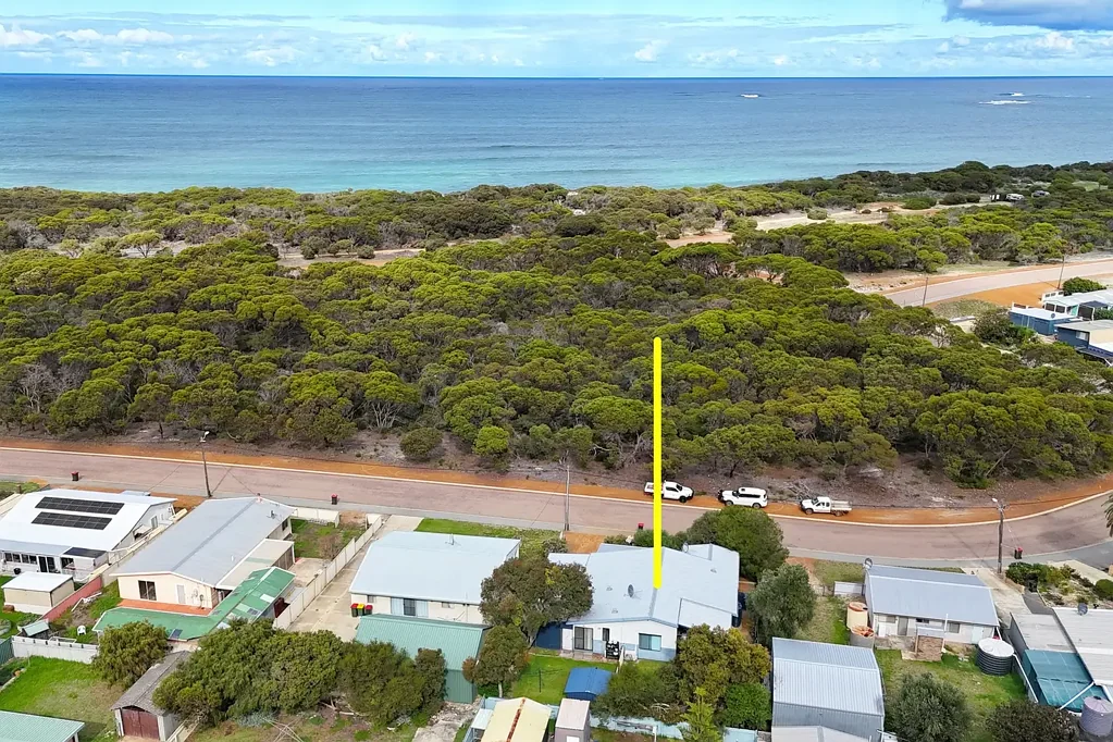 Hopetoun 4ห้องนอน Sell with Robert Miloseski!!
Beachside location!!