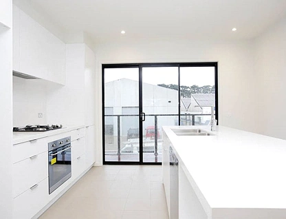 14 Bellevue Road, Cheltenham, Bayside, 3房, 3浴, Townhouse