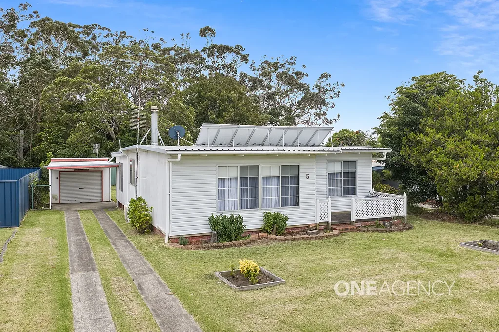 5 Glanville Road, Sussex Inlet, NSW 2540