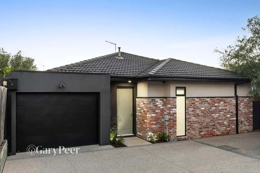 2/19 Vine Court, Bentleigh East, VIC 3165