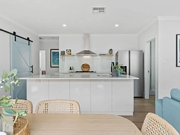 12 Spinosa Boulevard, Forrestfield