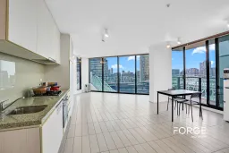 1712/673 La Trobe Street, Docklands