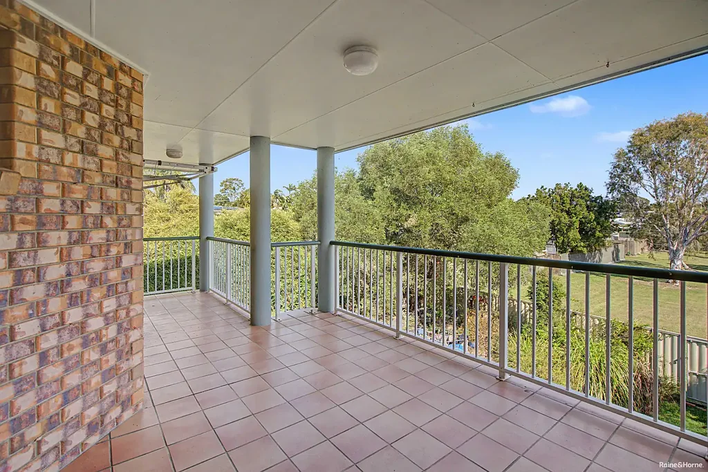 Scarness 3房  Coastal Convenience with a Parkland View