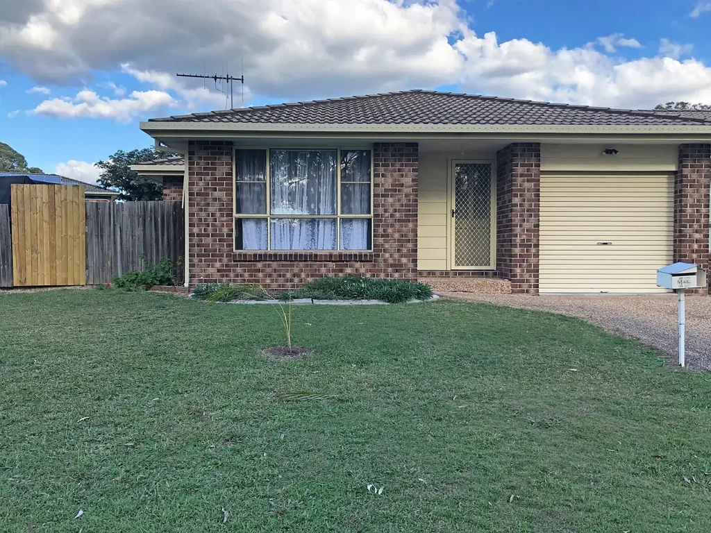 Neat & Low-Maintenance Two Bedroom Duplex
