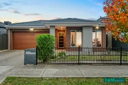 13 Brilliant Street, Roxburgh Park