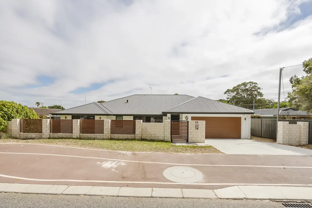 Wanneroo 4ห้องนอน Newly built homes in Wanneroo