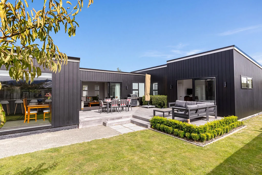 Greytown 4Zimmer Modern comfort just steps from Greytown Village