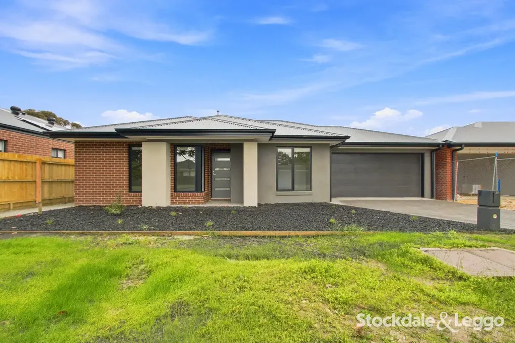 Brand New 4 Bedroom Home - Available Now!