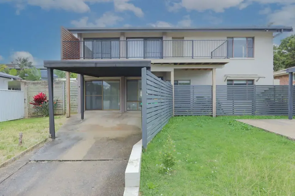 PERFECTLY LOCATED THREE BEDROOM HOME