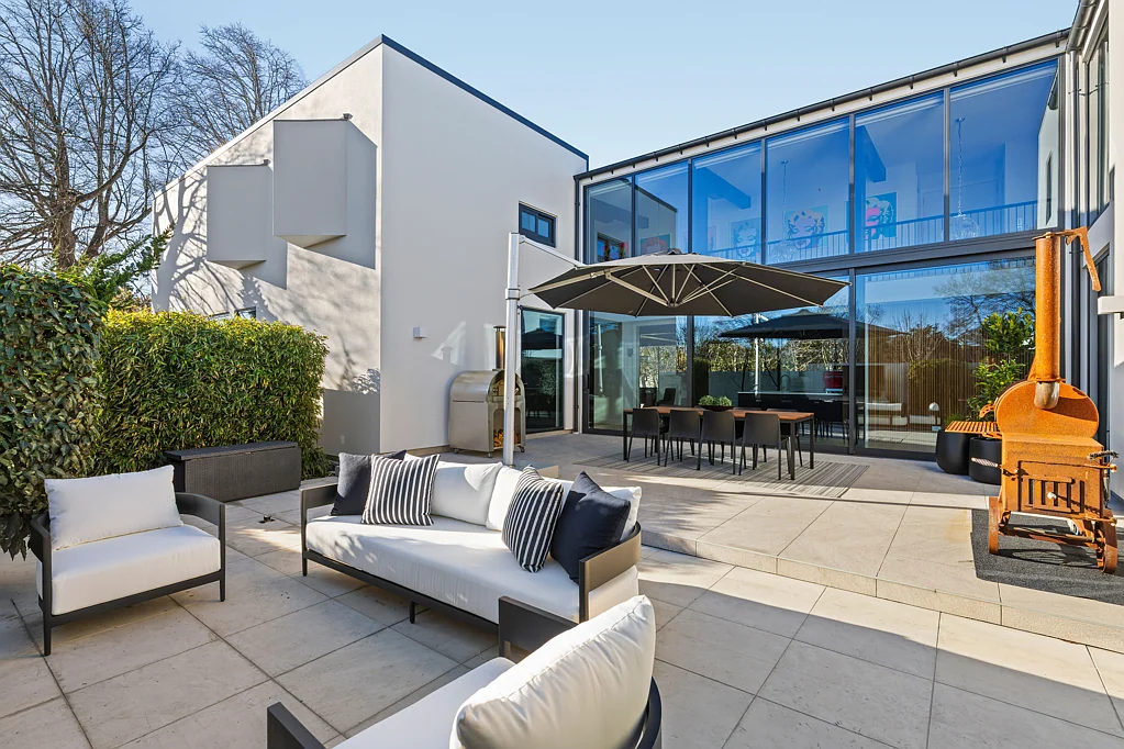 Strowan 6 Bedroom An Athfield Original, Engineered to Outlast