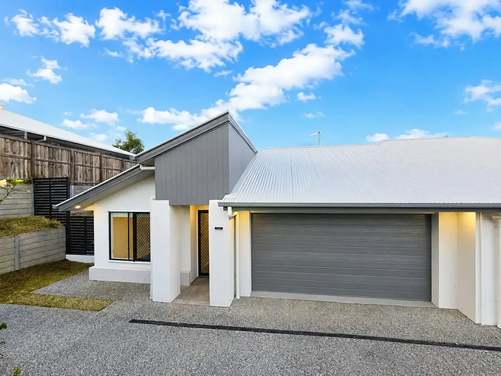 Spacious Duplex Living in Growing Logan Reserve