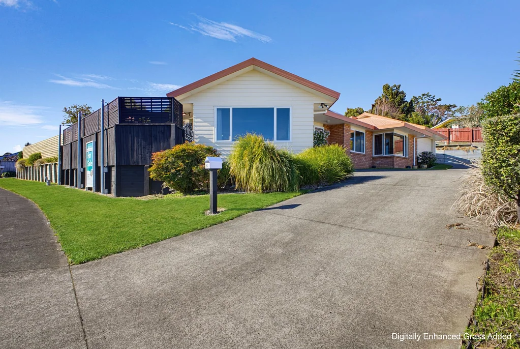 New Plymouth Central 3 Bedroom Great location Great Property!!